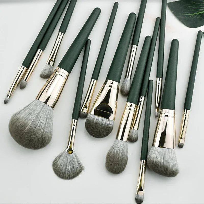 Set de Brochas de Maquillaje Premium con Estuche Enrollable